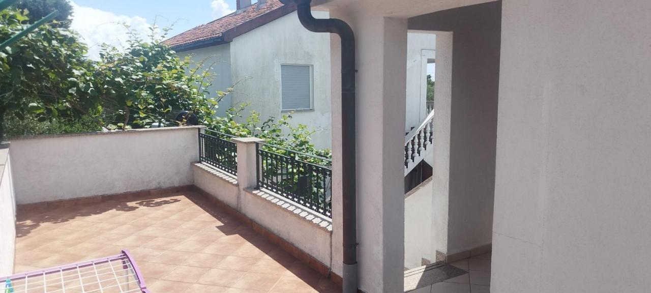 Apartmani Am Krk Town Exterior foto