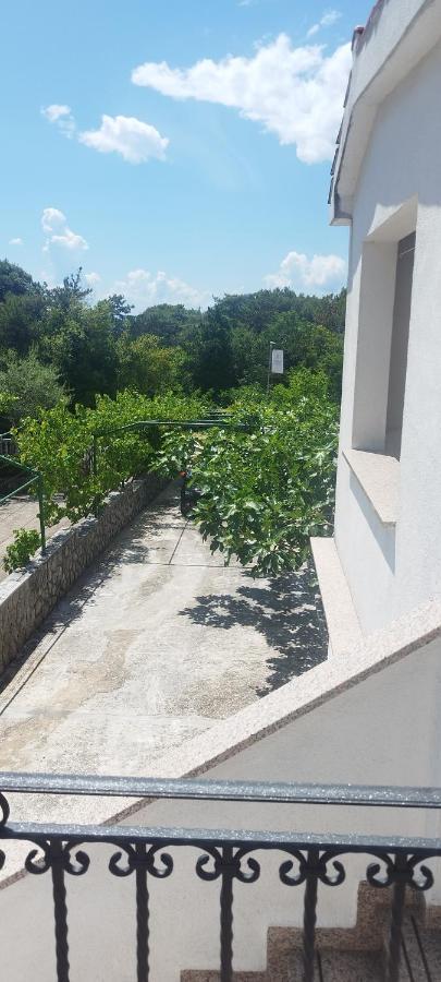 Apartmani Am Krk Town Exterior foto
